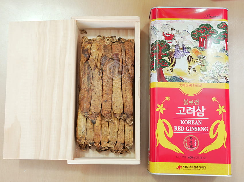 Hồng sâm củ khô hộp thiếc 600g chính hãng Daedong Hàn Quốc củ nhỏ Hồng sâm củ khô hộp thiếc 600g chính hãng Daedong Hàn Quốc củ nhỏ